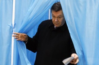 Виборчу комісію Януковича очолює Юлія Тимошенко
