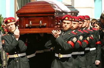 Похороны депутата (фото)
