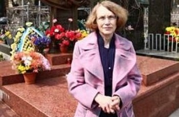 Валентина Чорновіл: «В могилу покладуть кістки не В`ячеслава»
