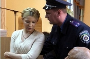 Тимошенко – разменная карта Януковича?