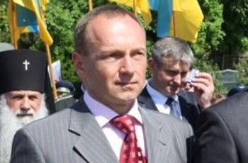 Владислав Атрошенко: Для зміни Конституції залишилося переконати 60 депутатів