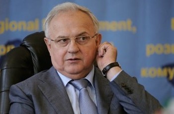 Анатолий Близнюк: Власть надеялась, что без пенсий бабушки на Донбассе пойдут с вилами против боевиков