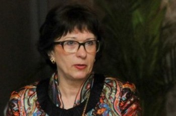 Депутат Европарламента Сандра Калниете: В 90-е соседям Сербии никто не поставлял оружие, и началась кровопролитная война
