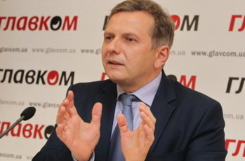 Олег Устенко: Украина будет отдавать около 8% ВВП только на обслуживание долга