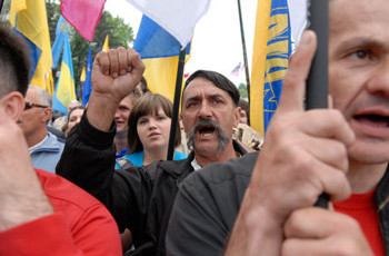 Судьба Немцова - для Тимошенко, а Жириновского - для «Свободы»?