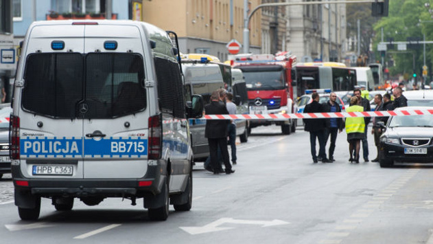 На автобусній зупинці у Вроцлаві вибухнула бомба (ФОТО)