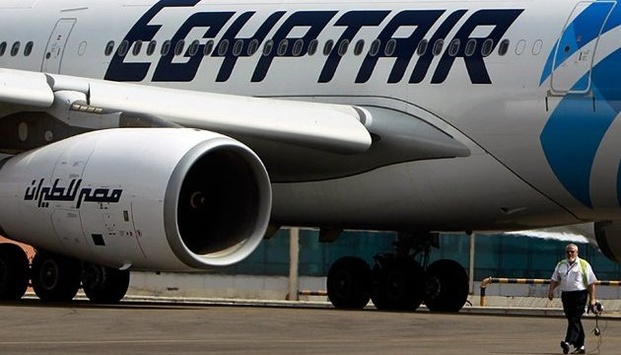 Перед падінням EgyptAir повідомив про нагрівання в кабіні пілотів - ЗМІ