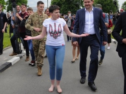 Савченко готова стати як Президентом, так і прибиральницею