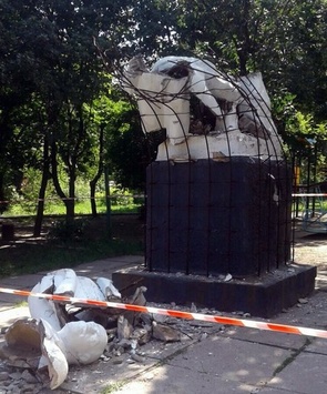 Диверсія в «ДНР»: у Макіївці підірвали пам’ятник Леніну