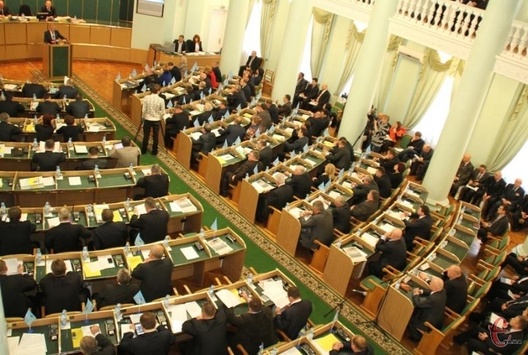 Хмельницька облрада не послухалася Порошенка: депутати вимагають договірних відносин із Києвом