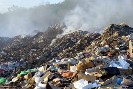 Кличко пообіцяв допомогти утилізувати сміття у Львові