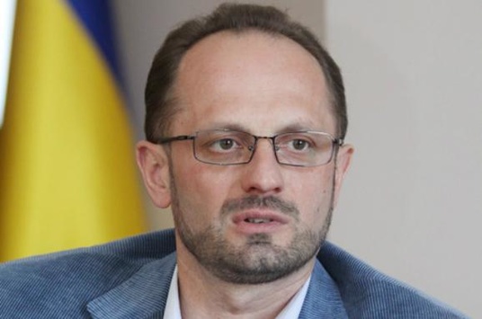 Безсмертний радить нардепам звернутись до КС щодо вилучення положень про «особливий статус» Донбасу 
