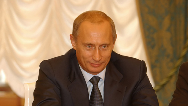 Путін цинічно побажав Україні «жити в мирі з собою»