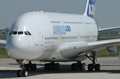 Компанія Аirbus скоротить поставки лайнерів А380
