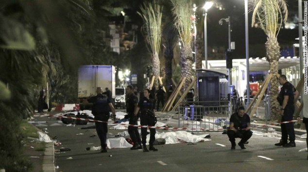 Арабський світ засудив теракт в Ніцці: це вчинок «боягузів» і «проклятих» - The Guardian