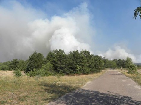 До гасіння пожежі в Чорнобильській зоні залучено вертоліт и три літаки