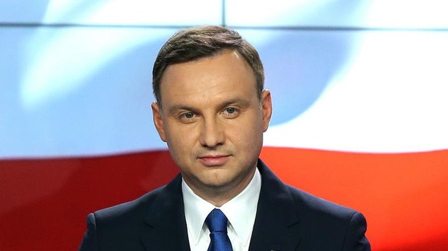 Президент Польщі пішов на конфронтацію з ЄС