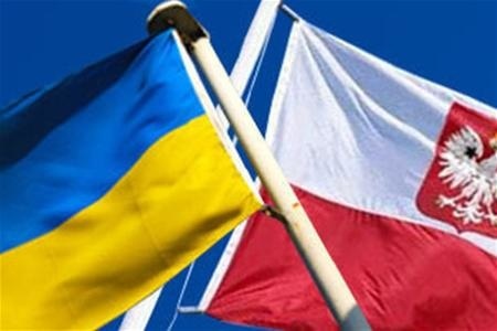 Сенат Польщі застеріг Раду від прийняття постанови про геноцид щодо українців