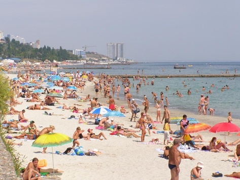 Одеська влада радить кілька днів не купатися у морі