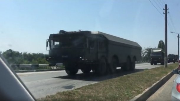 З'явилося відео пересування російської військової техніки в окупованому Криму