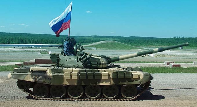 Росія розпочала військові навчання біля кордонів НАТО