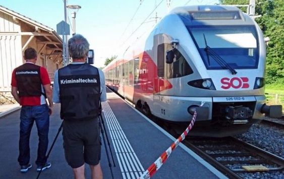 Напад на поїзд у Швейцарії: одна з потерпілих померла в лікарні