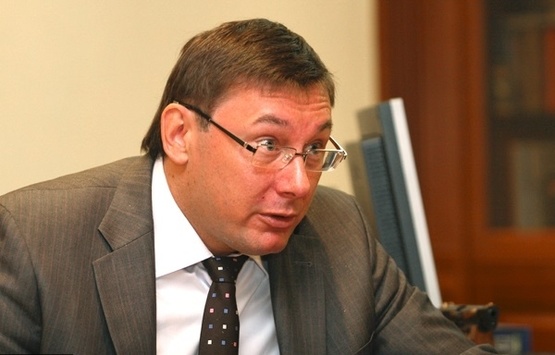 Луценко назвав Януковича «слабаком» та «покидьком»