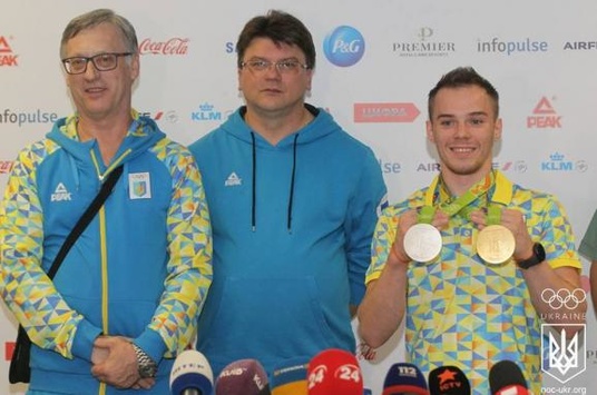 Олімпійський чемпіон Верняєв покаже свої медалі у столичному ТРЦ