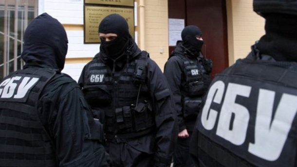 У Торецьку СБУ затримала медпрацівницю, яка інформувала терористів «ДНР» 
