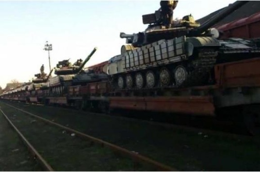 Росія знову відправила на Донбас танки, САУ, вагони боєприпасів 