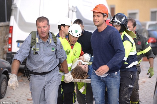 Число жертв землетрусу в Італії зросло до 159 осіб 