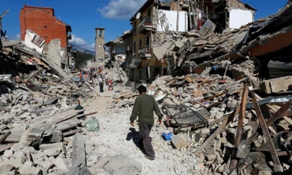 Кількість жертв землетрусу в Італії зросла до 292 людей