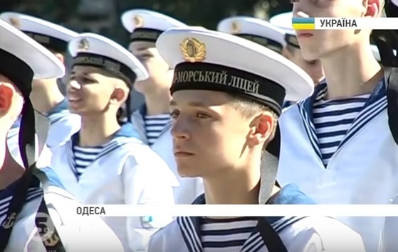 Як курсанти Одеського військового ліцею на плацу відзначали День знань