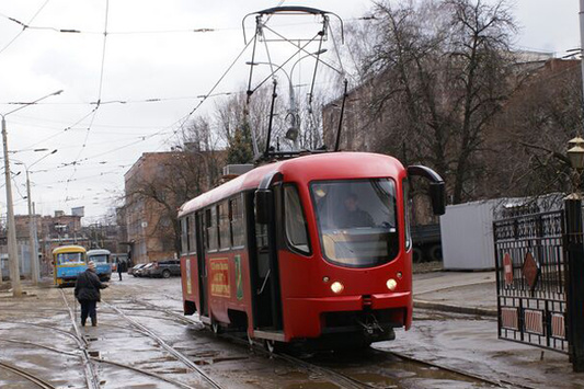 У Харкові запускають нічні трамваї та тролейбуси