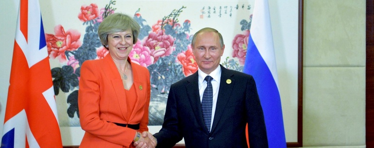 У Кремлі заявили, що Тереза Мей «через поспіх» забула потиснути руку Путіну