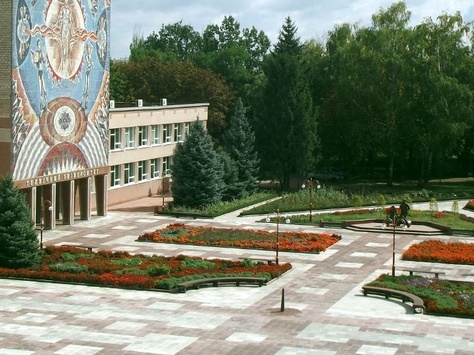 У Кропивницькому декомунізували університет  