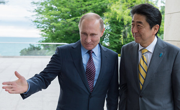Адміністрація прем'єра Абе не усвідомлює весь цинізм російської політики - японський експерт