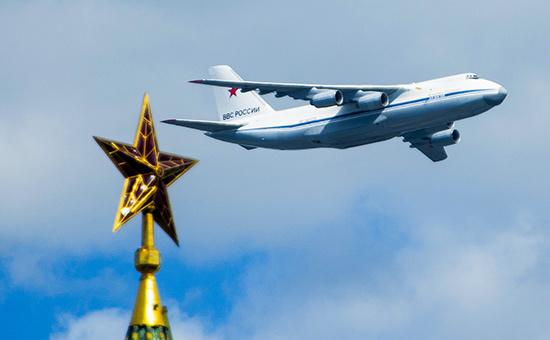 «Антонов» погрожує заборонити російським Ан-124 літати за кордон 