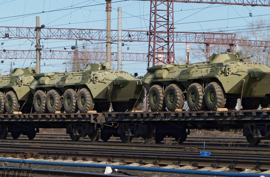 РФ продовжує перекидати на Донбас бійців, техніку та зброю - розвідка