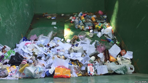 Поліція порушила провадження через ввезення на Дніпропетровщину сміття зі Львова