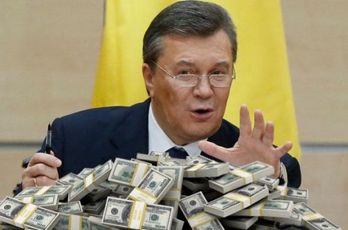 Янукович пограбував Україну на один річний бюджет всього за два роки – Луценко 
