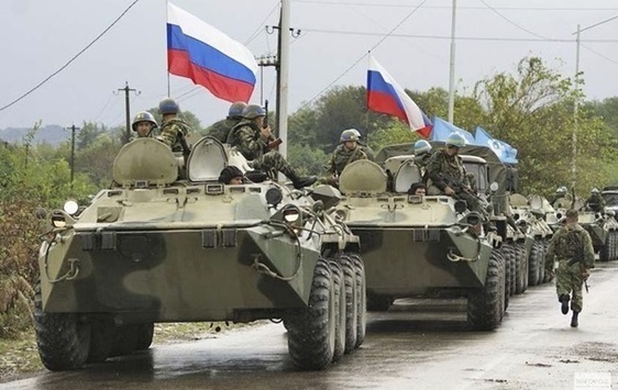 Росія перекинула на Донбас сотні тонн боєприпасів, танки та пальне