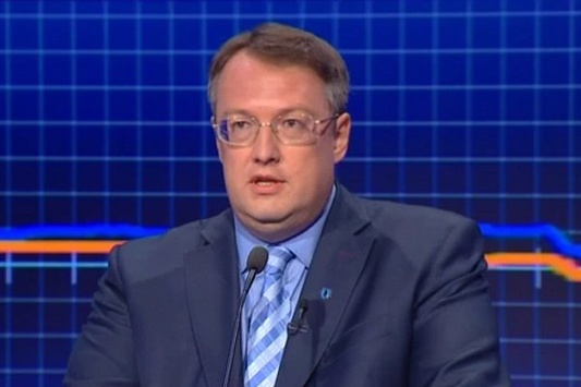Розстріл поліцейських у Дніпрі: Геращенко розповів, чому видали Пугачову посвідчення УБД