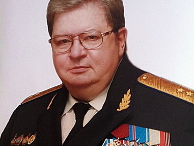 «Раптова зупинка серця»: помер генерал ФСБ, який займався гумконвоями для Донбасу