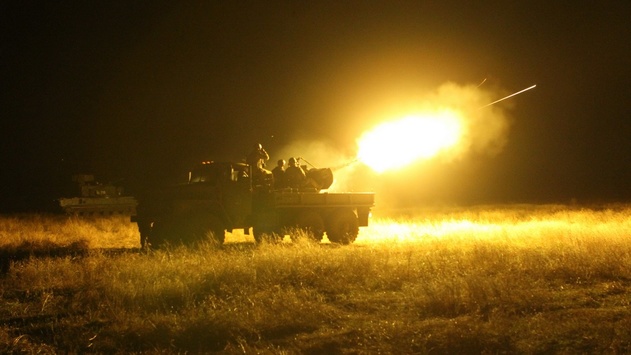Яскраві фото з нічних бойових стрільб 72-ї механізованої бригади
