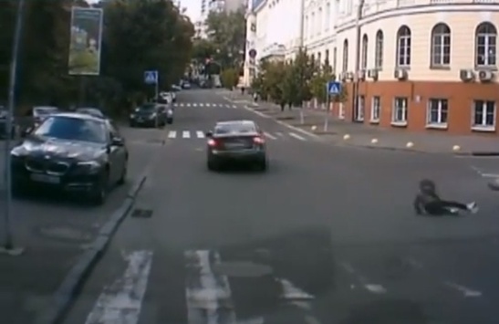 В центрі Києва водій збив дитину і втік з місця ДТП