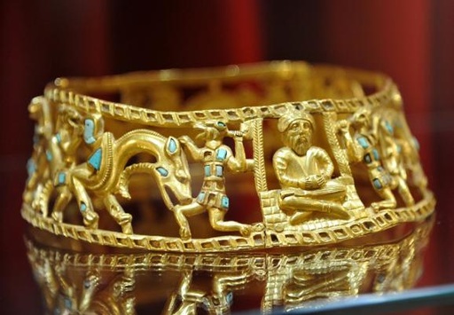 Конфлікт навколо експонатів кримських музеїв, відомих як «скіфське золото», виник після анексії Криму Росією