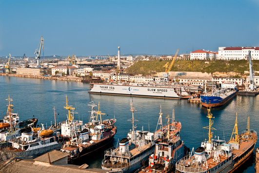 Окупанти закривають останні судноремонтні підприємства Севастополя