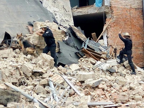 У Василькові рятувальники розібрали завали на місці зруйнованої школи