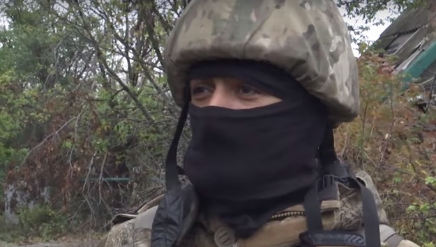 Під акомпанемент ворожих пострілів: як відзначили День захисника на фронті